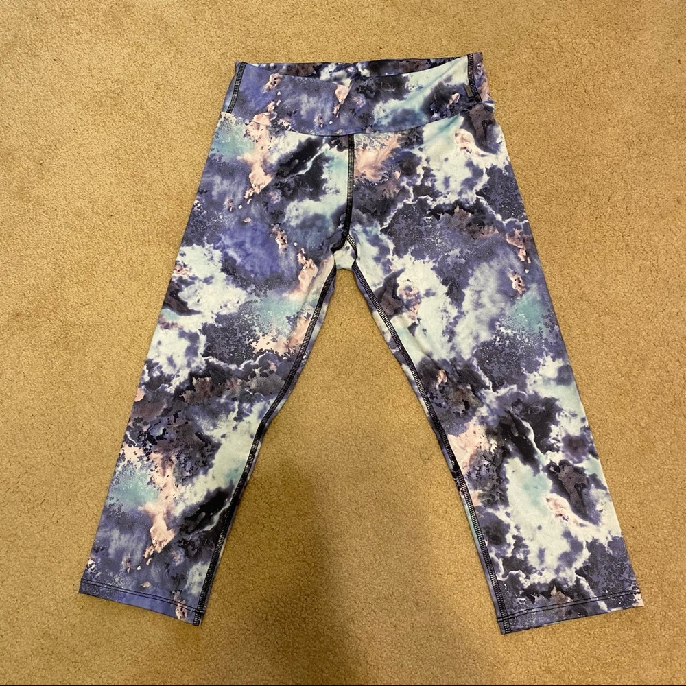 KOS USA Marbled Athletic wear Capris